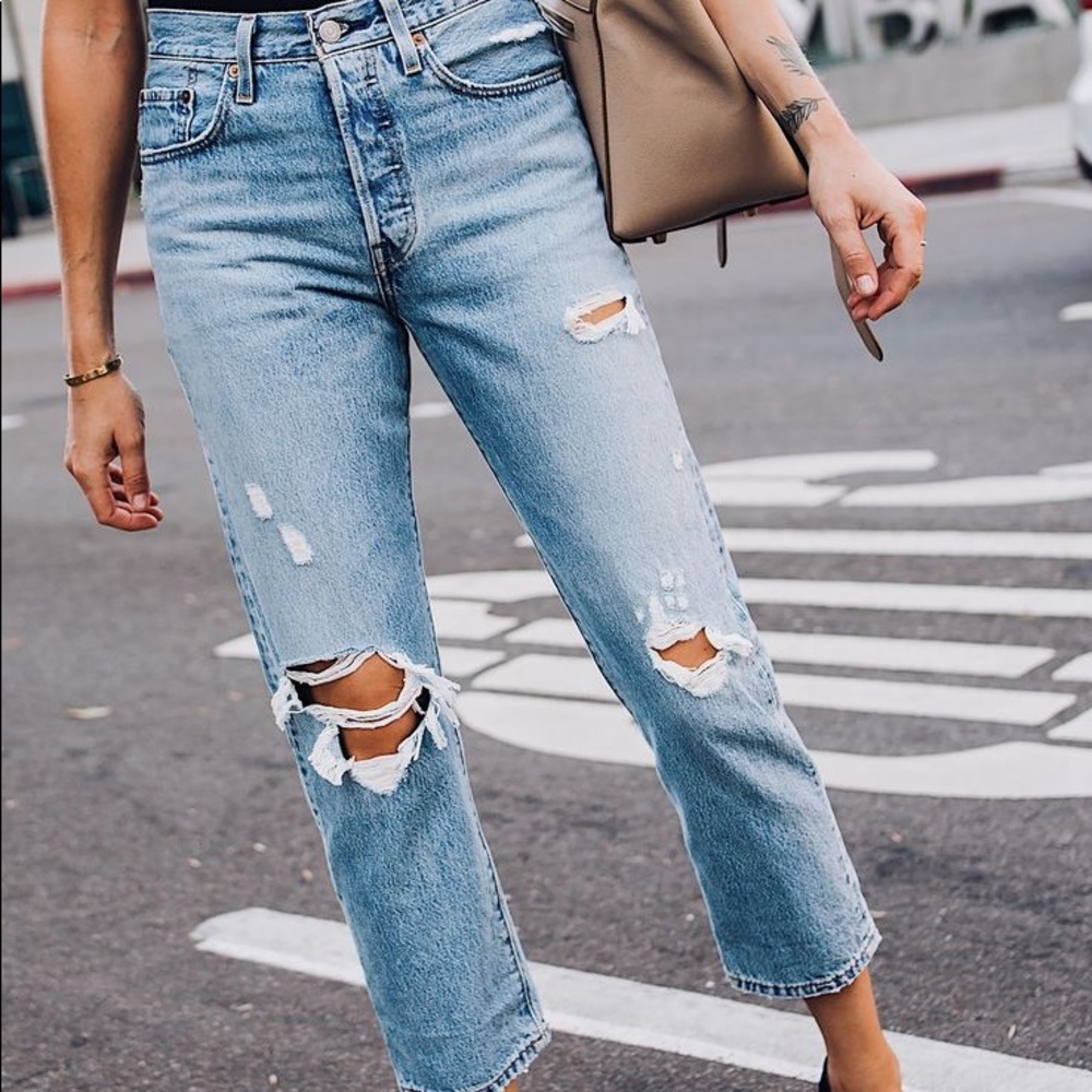 Levis wedgie straight